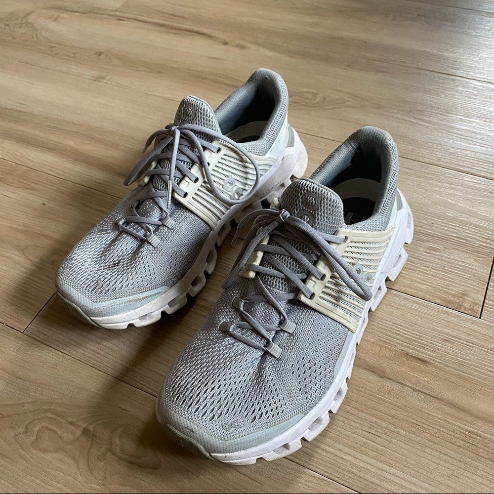 On Cloud Swift Women’s 7.5 Grey